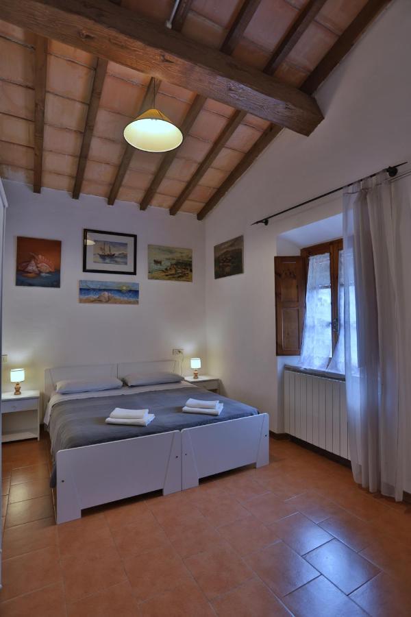 Bed and Breakfast Podere San Francesco Volterra Exterior foto