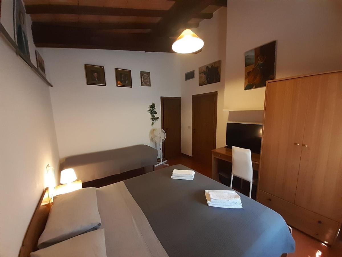 Bed and Breakfast Podere San Francesco Volterra Exterior foto